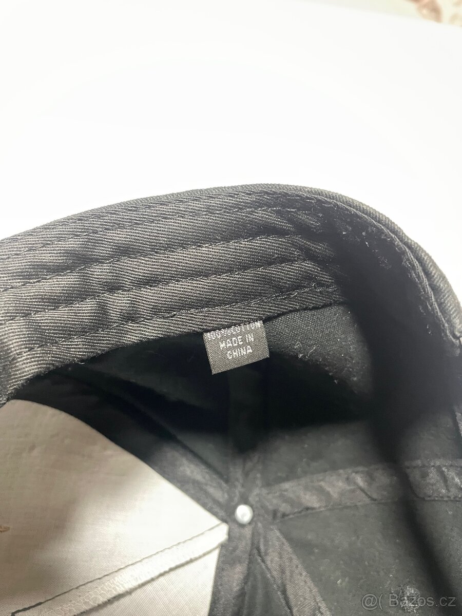 Utopia Hat - Topia Box A4 - 7