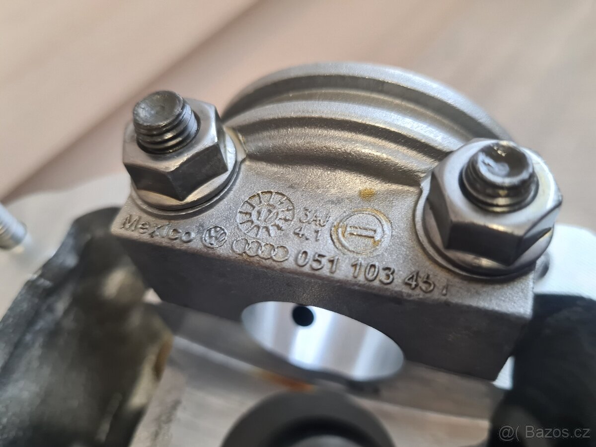 NOVÁ Hlava bloku válců 2.0FSI Caddy BSX - ORIGINÁL - 7