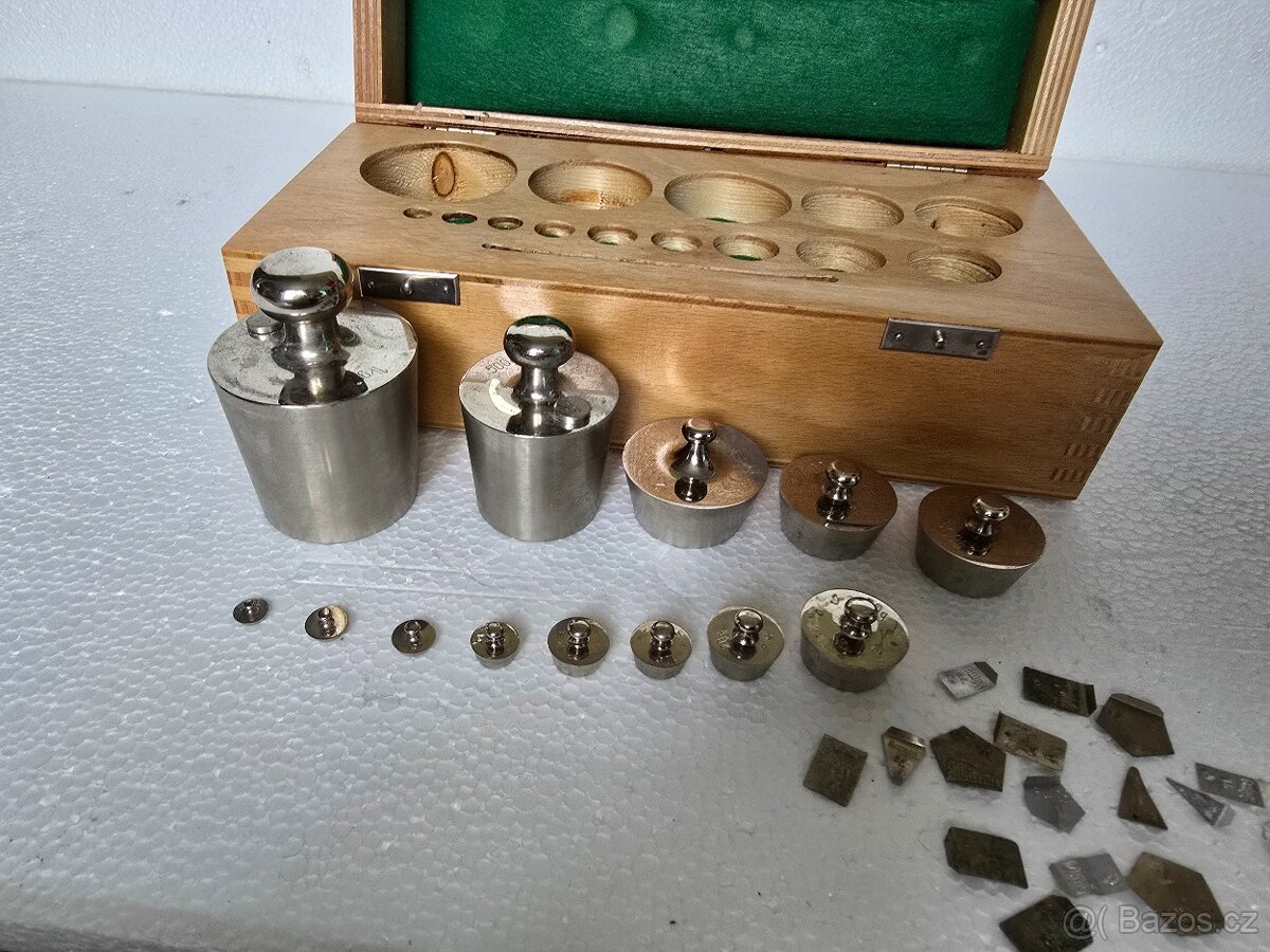 Závaží přesná - příslušenství k váhám - 7