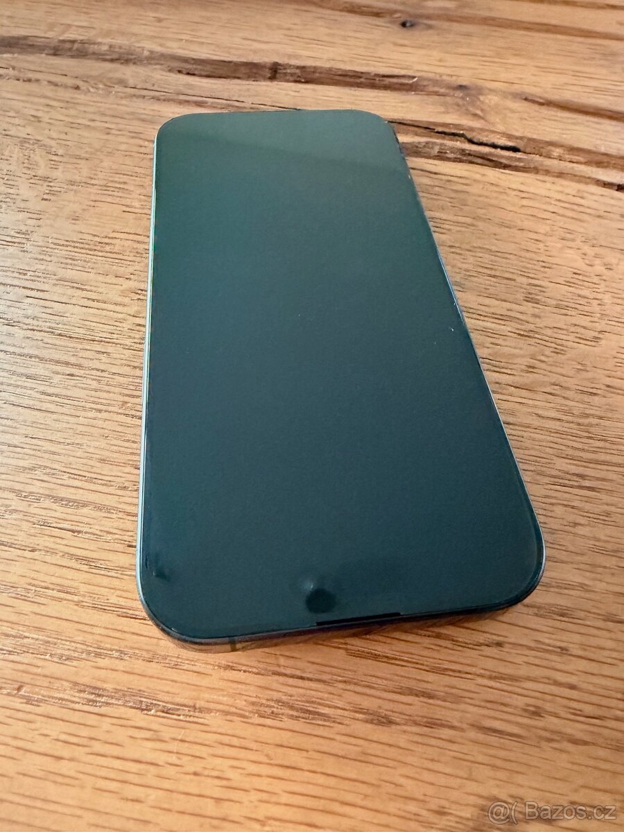 iPhone 16 Pro 256GB Black Titanium + Clear Case - 7