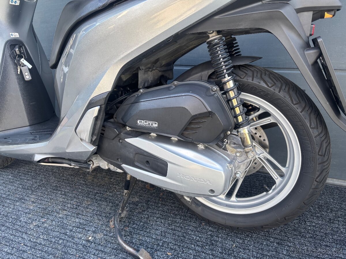 Honda SH 150i ABS - 7