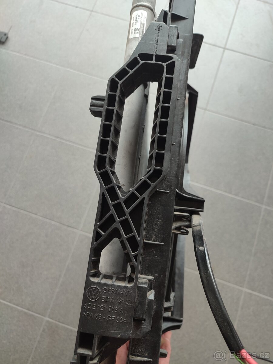 E-Golf VII stěna, chladič, výztuha - 7