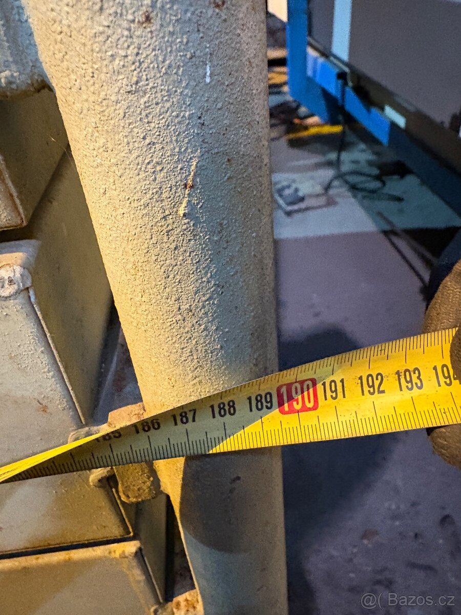 Prodám šuplíkový regálový systém z výdejny - 7