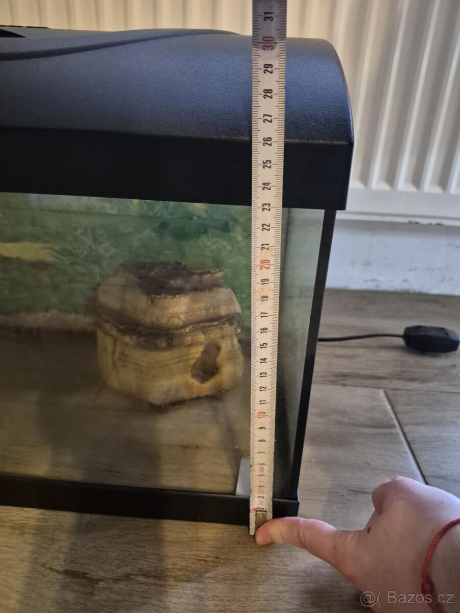 Prodám akvárko 30 li - 7