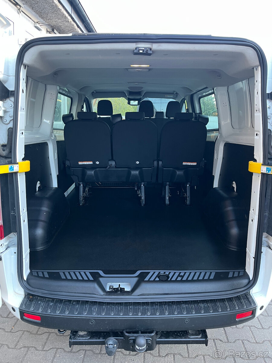 Ford Transit Custom 6 míst - 7