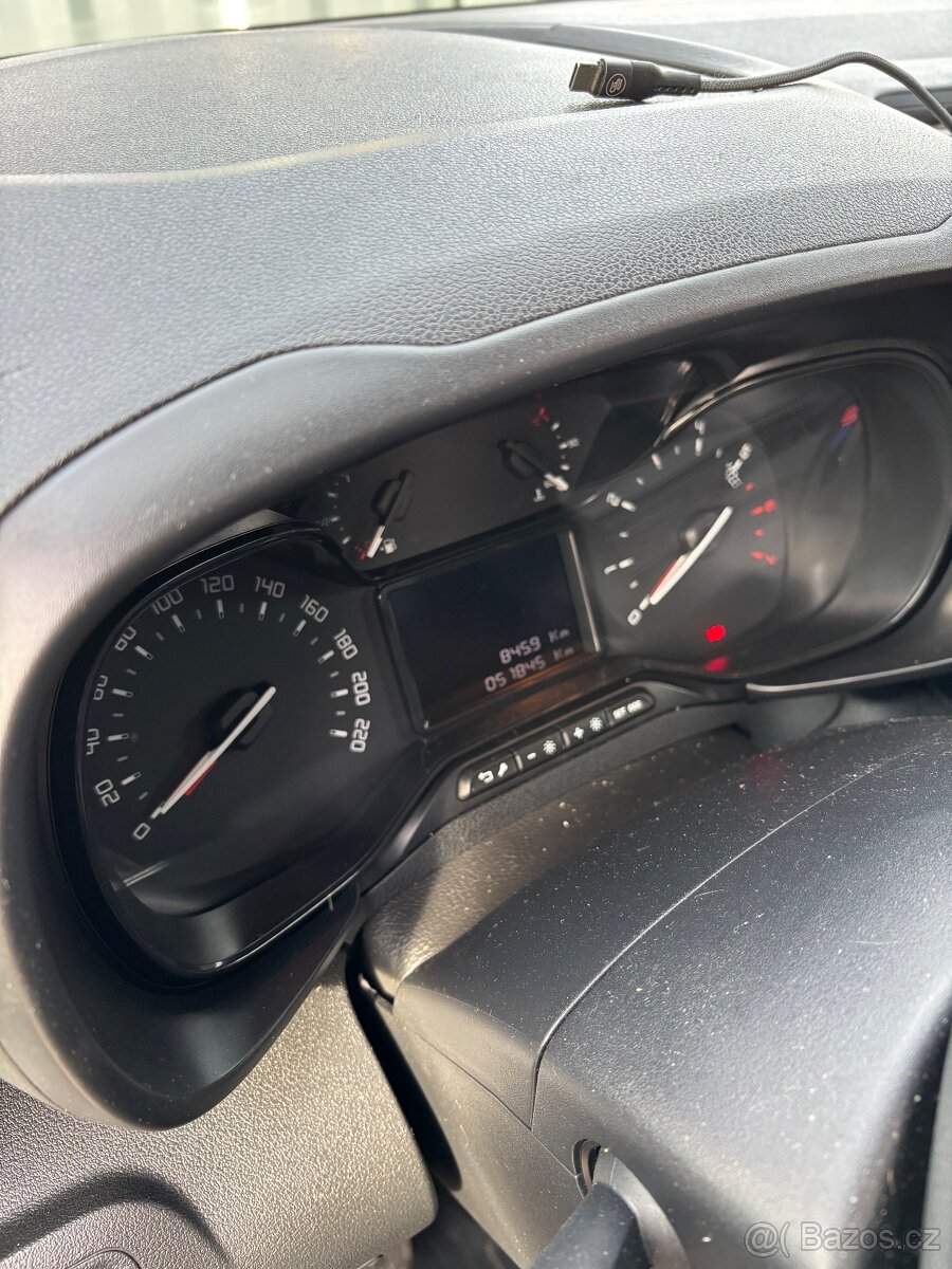 PROACE CITY 3 místa (v Záruce) DPH - 7