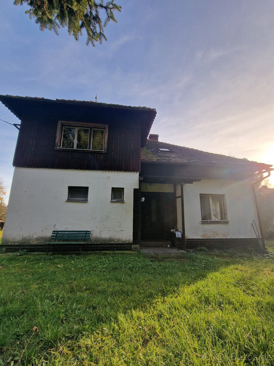 RD 5+1 ,POZEMEK 2000m², 2x garáž - 7