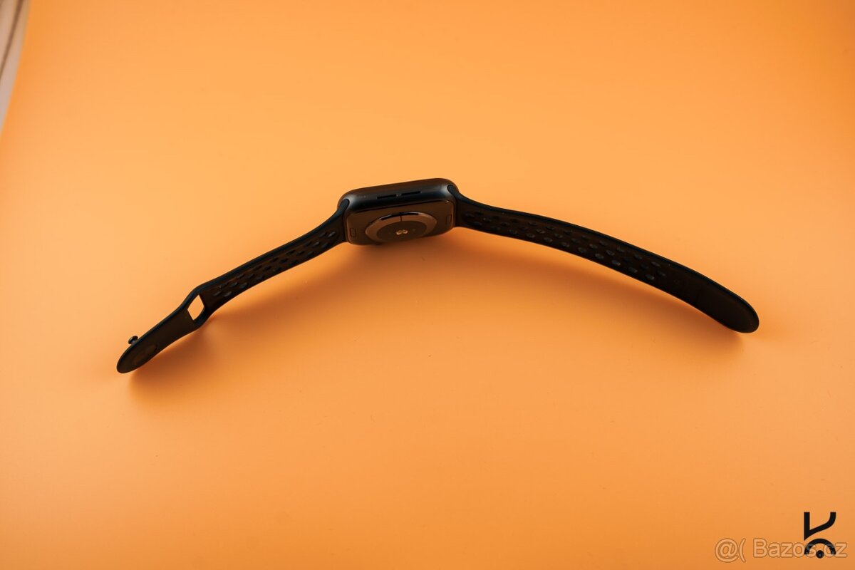 Apple Watch Series 5 44mm Nike 71% - 7