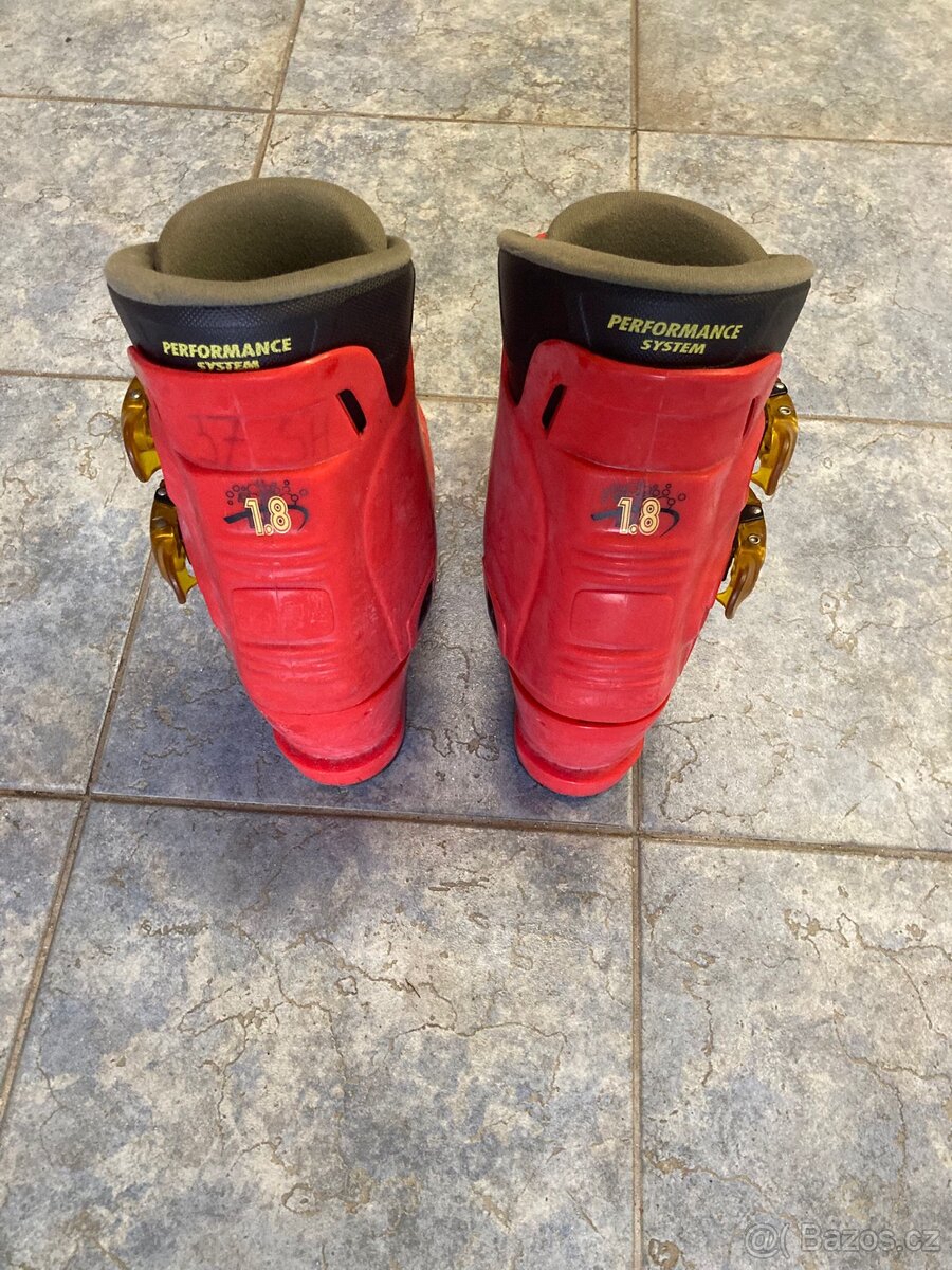 Prodám dětské lyže a boty - 7