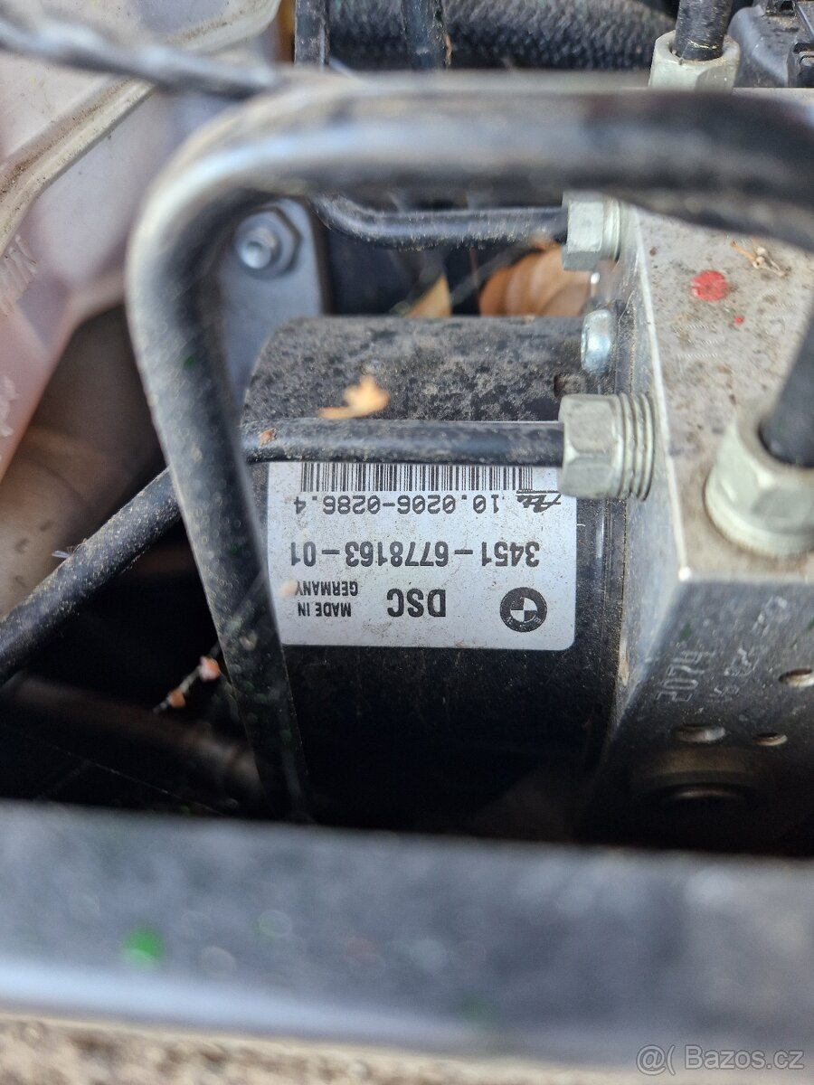 Bmw e90 318i N46 - 7