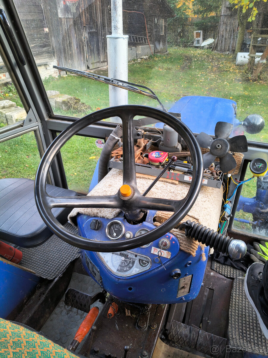 Prodám traktor Zetor 5511 - 7