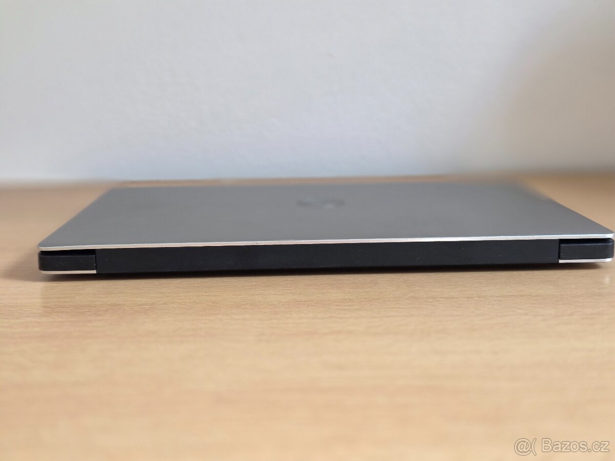 Dell XPS 13 9360 - 7