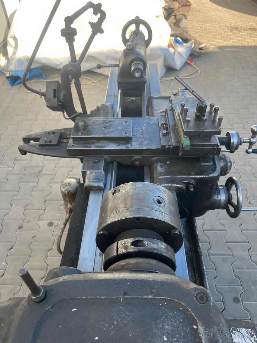 244. Soustruh S-28 - 7