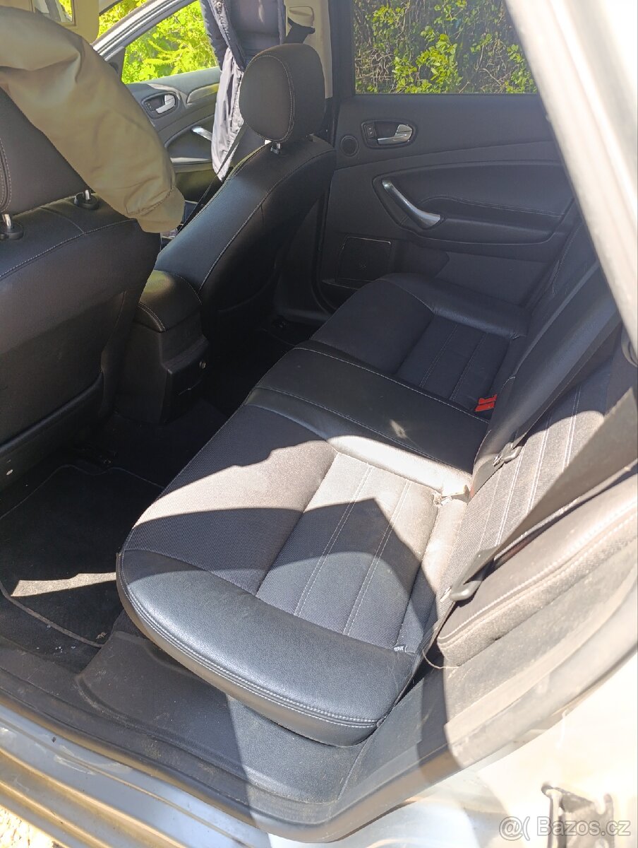 Ford Mondeo mk4 - 7