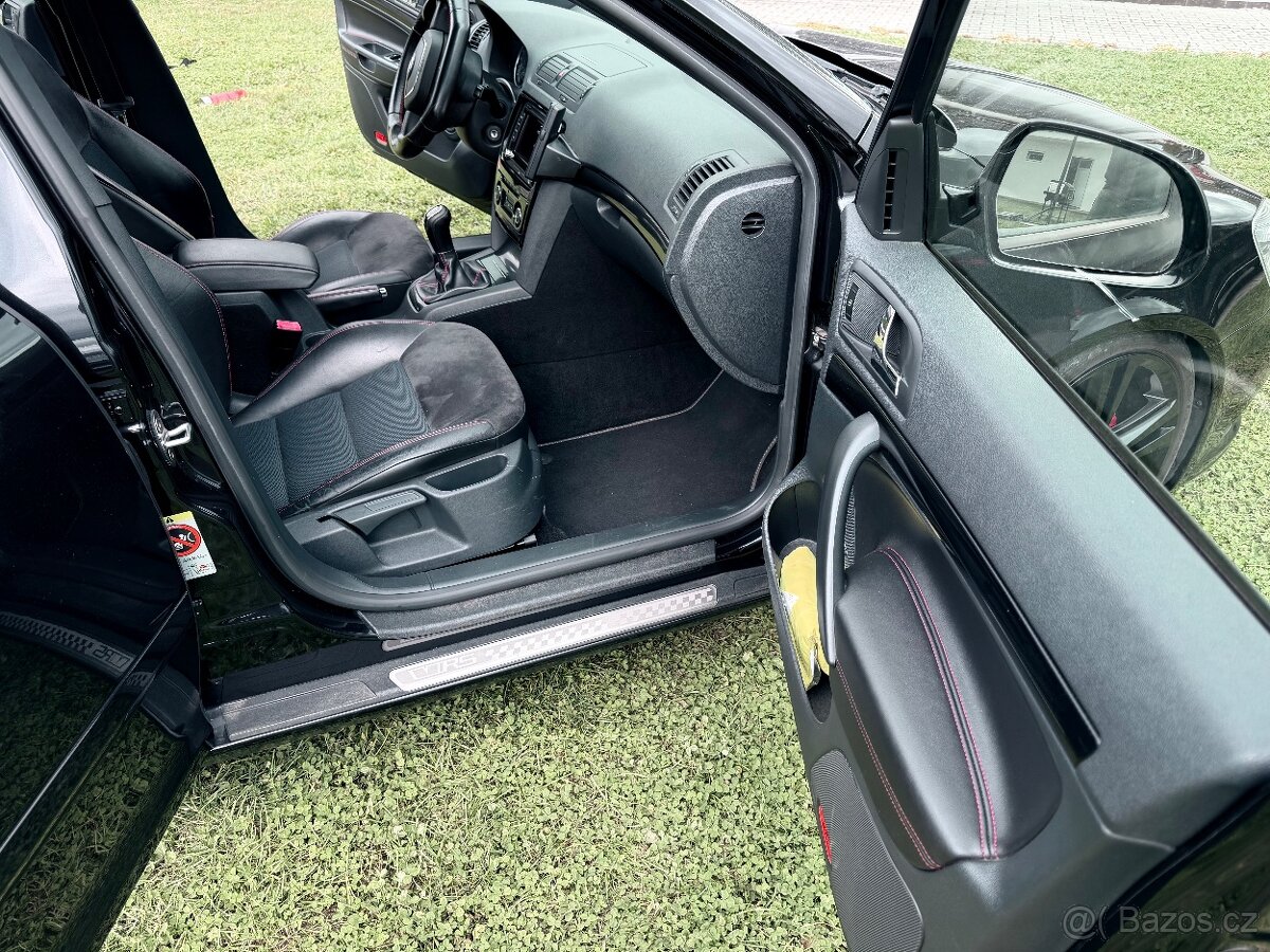 Octavia RS kombi Tdi - 7