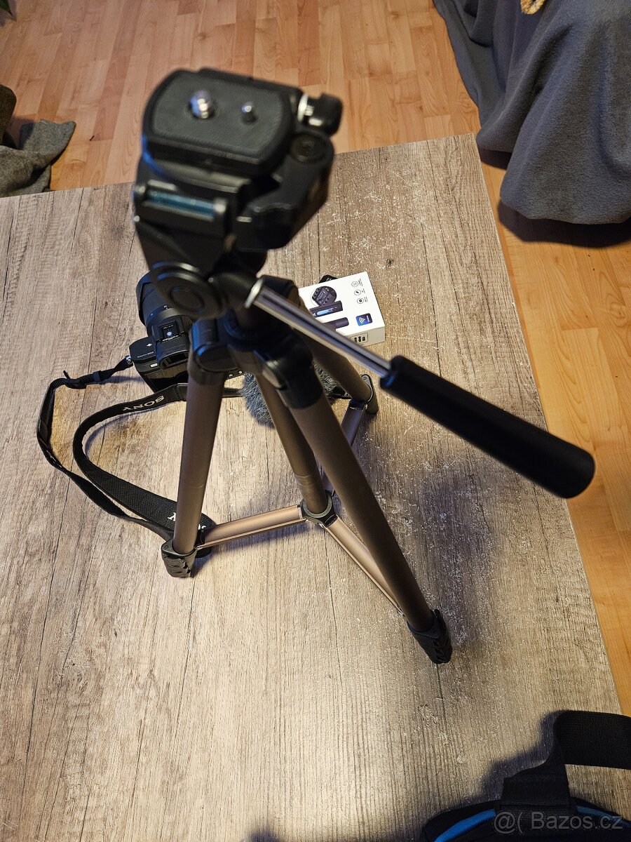 Bezzrcadlovka Sony A7 II+ objektiv - 7