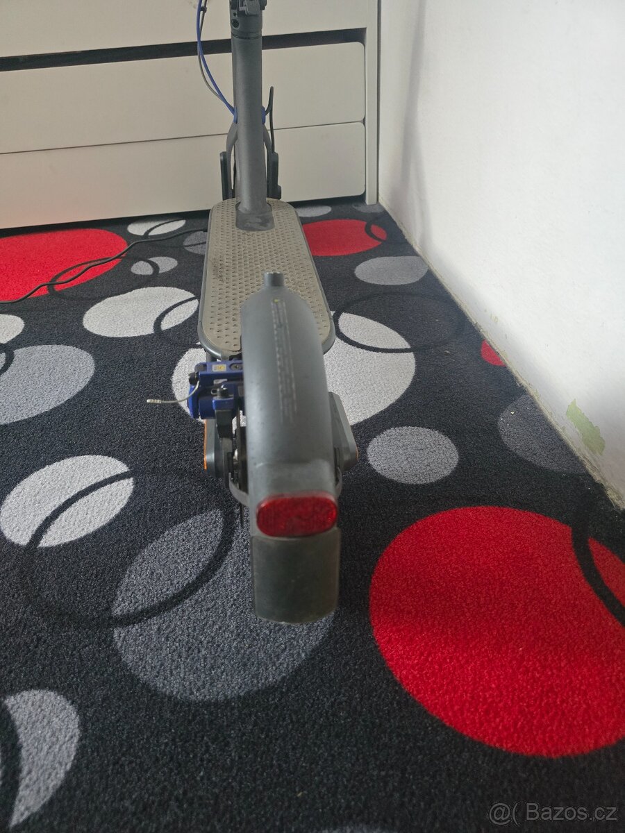 Elektrokoloběžka - 7