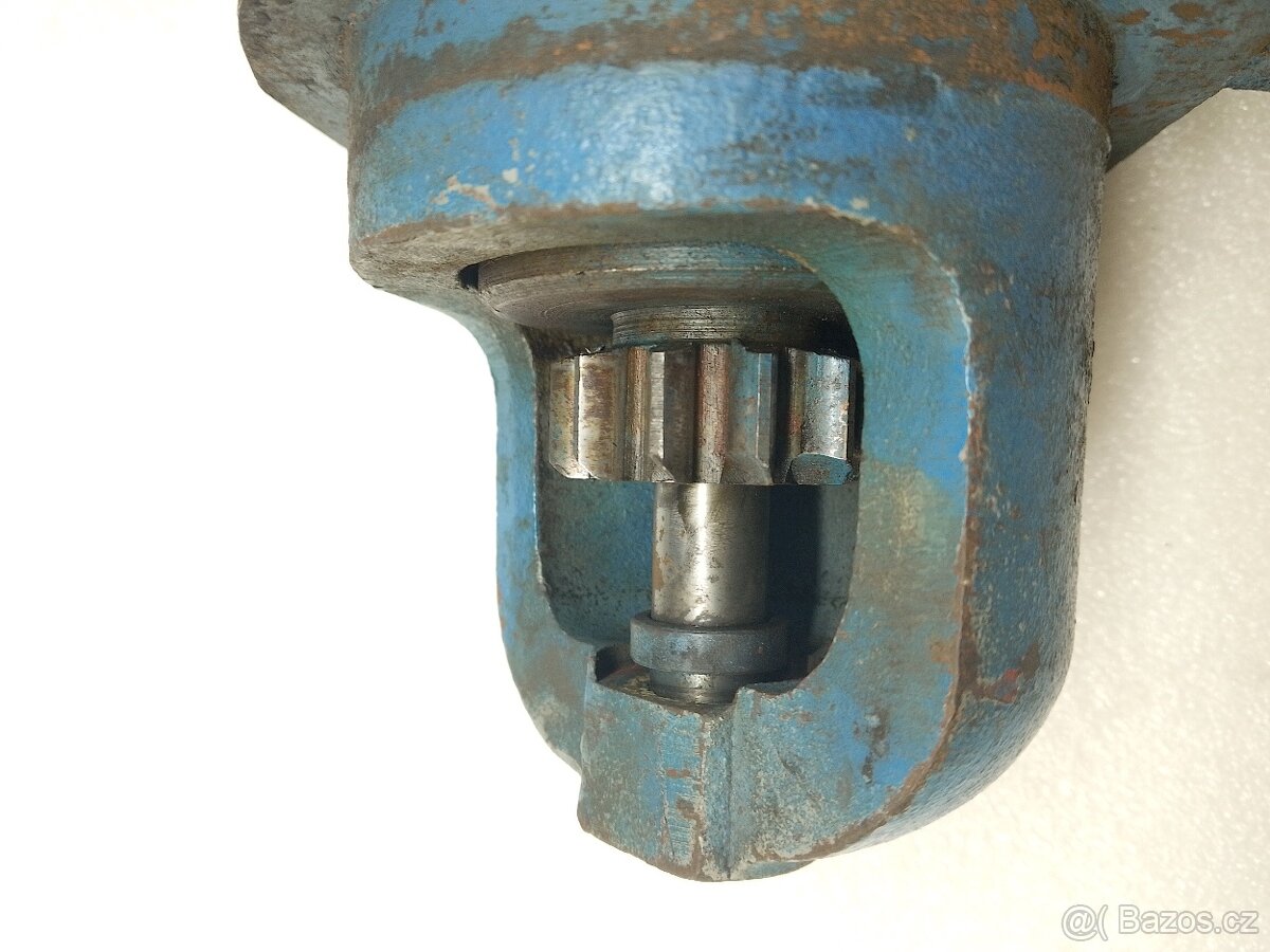 Startér ZETOR UŘ I, UNC, DESTA, MAGNETON - 7