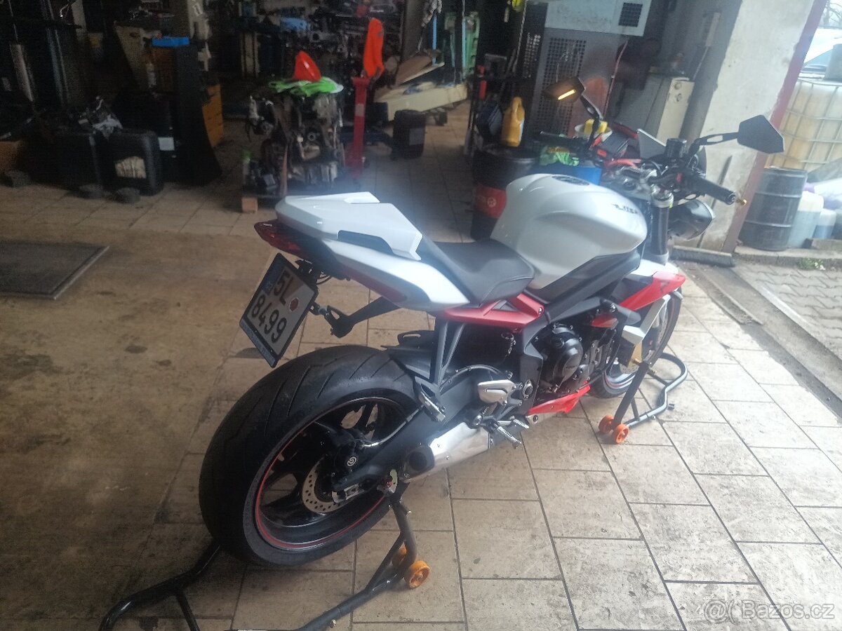 Triumph Street triple 675 - 7