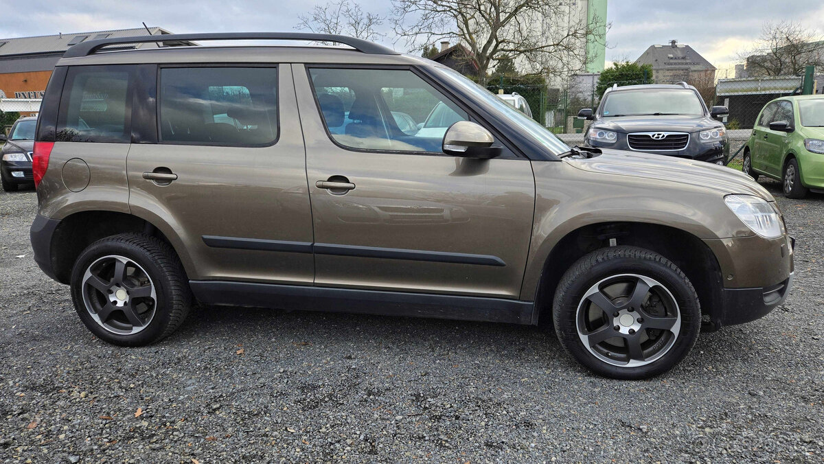 ŠKODA YETI 2.0TDI ELEGANCE PLUS EDITION 4x4 - 7