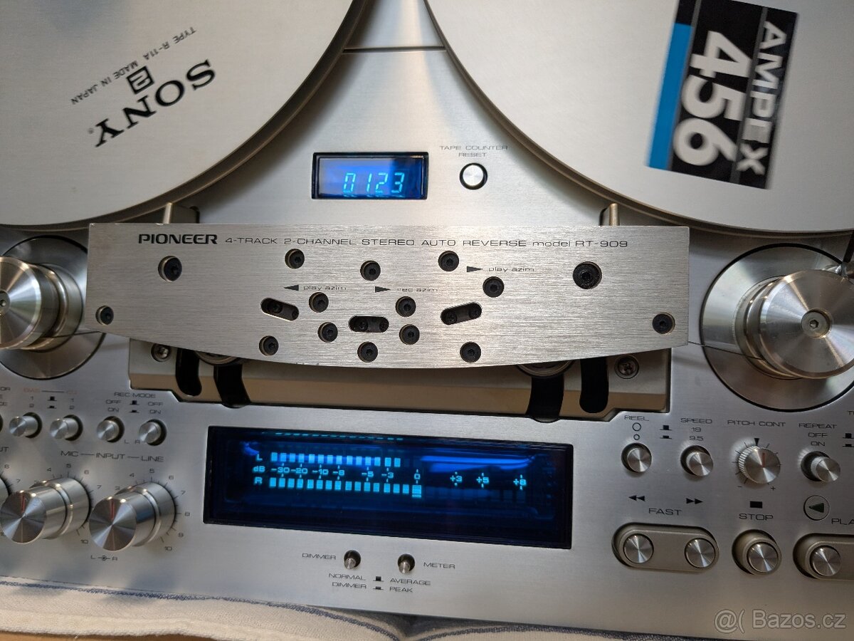 Pioneer RT909 - 7