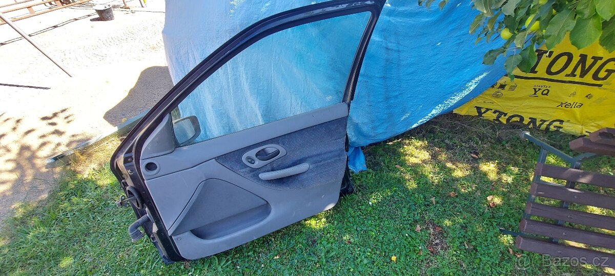 DVEŘE FORD MONDEO MK I - PP - 7