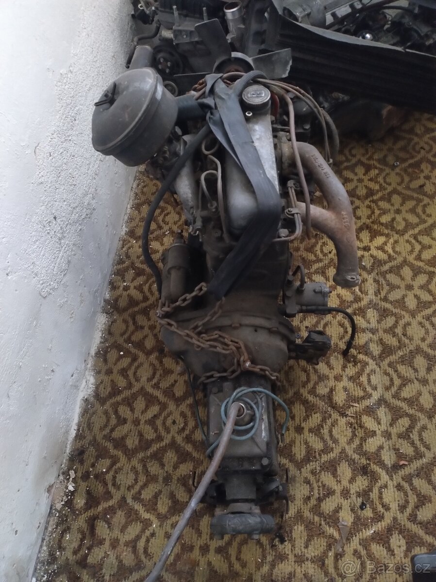 Mercedes Benz V 170D - 7