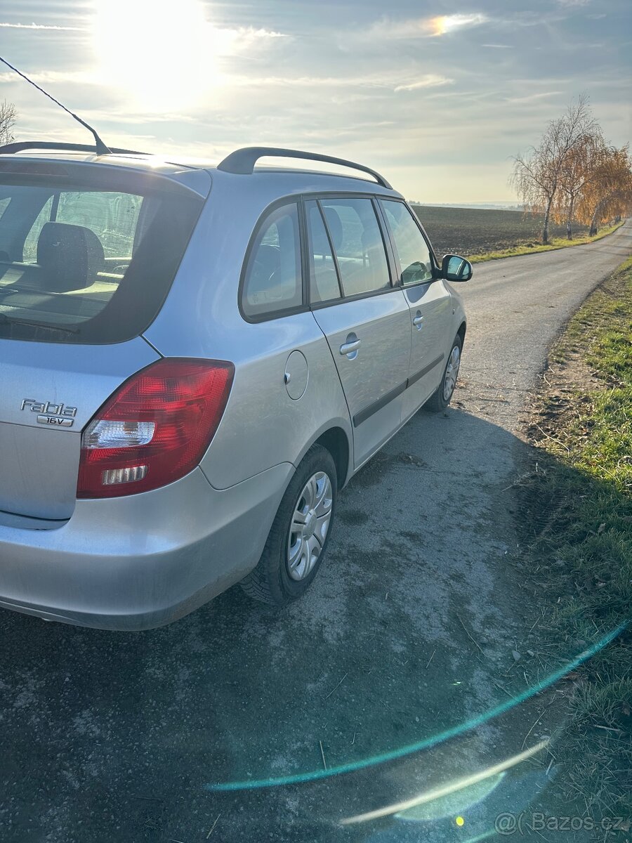 Škoda Fábia 2combi - 7