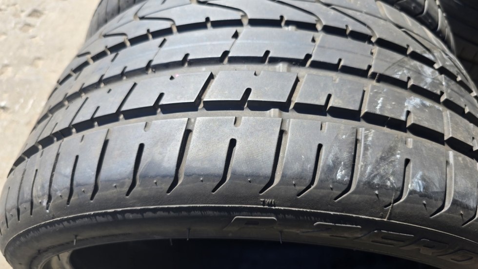Letní pneu 255/35/18 Pirelli - 7