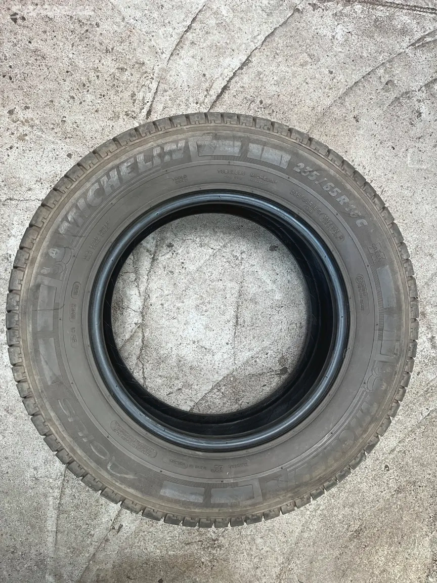 Michelin Agilis 235/65 R16 C 4ks - 7
