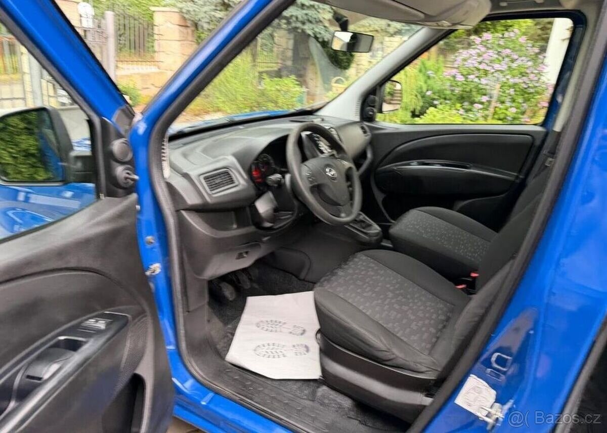 Opel Combo 2,0 CDti /99kw maxi Nová STK nafta - 7