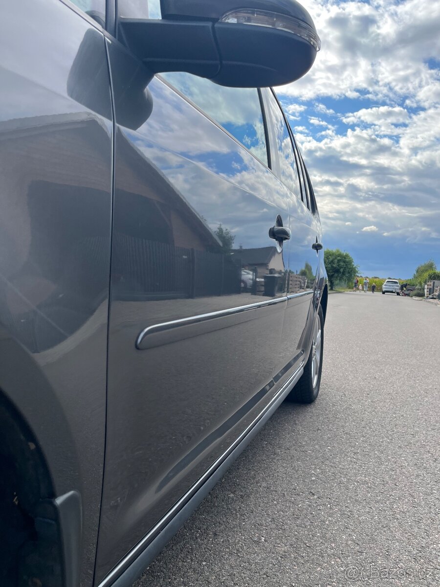 VW TOURAN, rok 2014, 1,4 TSI, CNG, 110 kw, DSG, DPH - 7