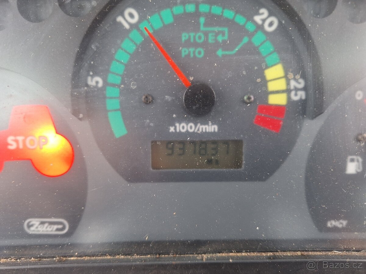 Traktor ZETOR Proxima 80 - 7