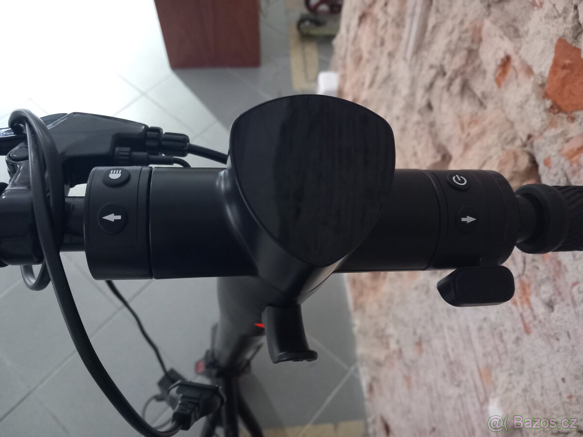 Elektrická koloběžka VIRON - 7