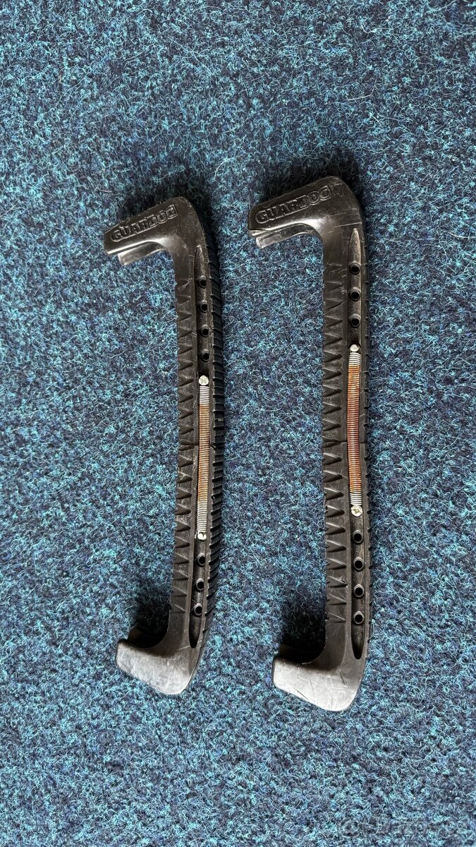 BAZAR - HRÁČSKÉ HOKEJOVÉ BRUSLE BAUER VAPOR 3X INT. - 7