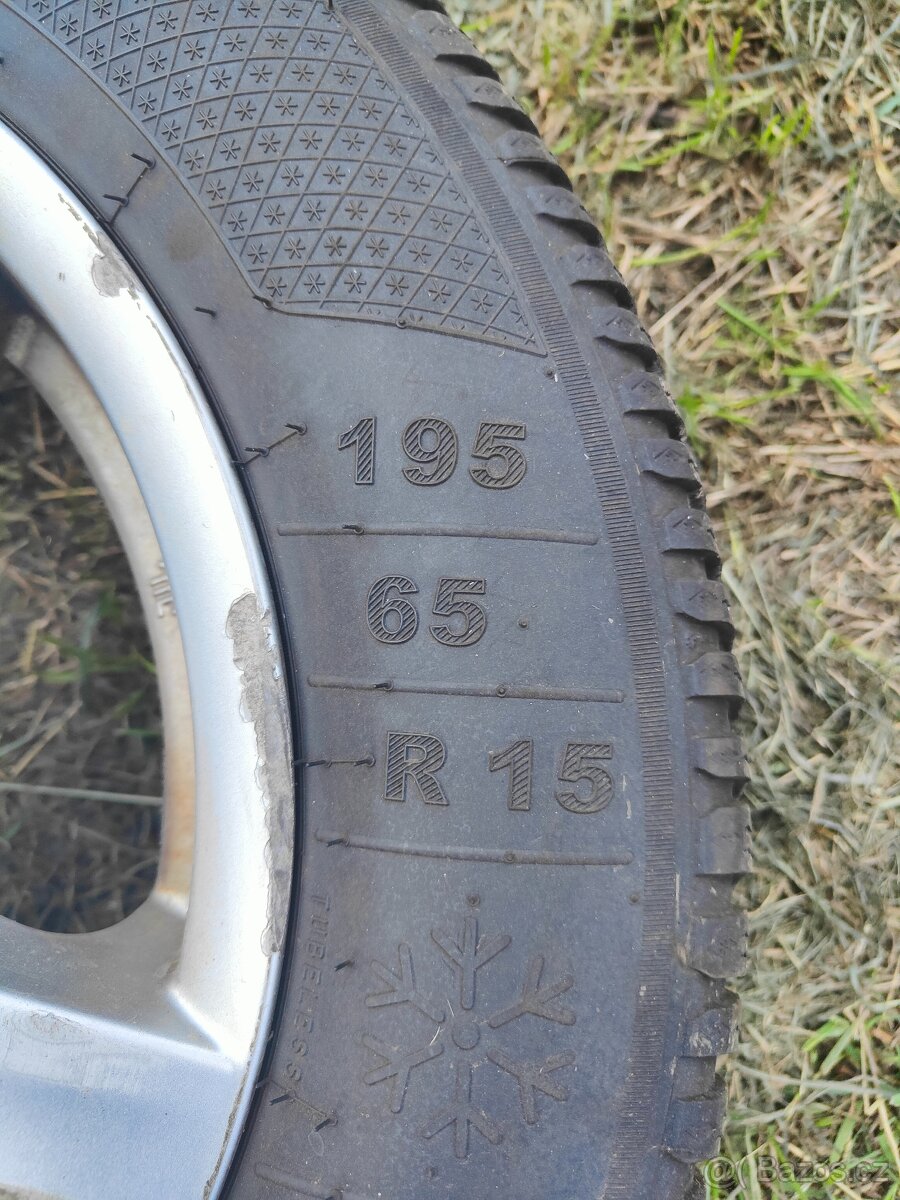 ALU kola 5x114,3 R15 hyundai - 7