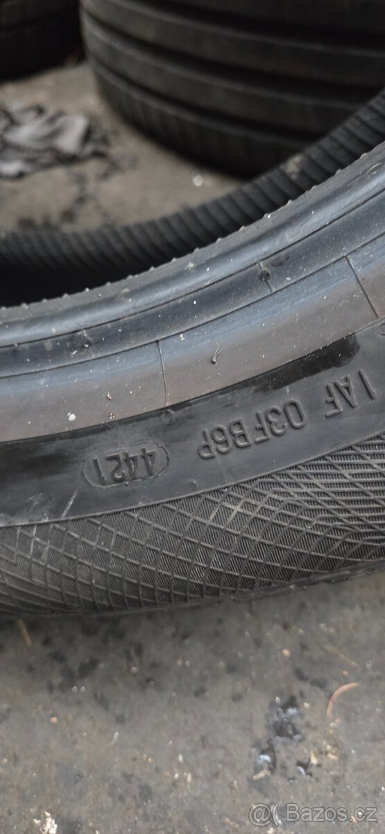 Zimní pneu - Dvourozměr 255/45R20 + 235/50 R20 Continental - 7