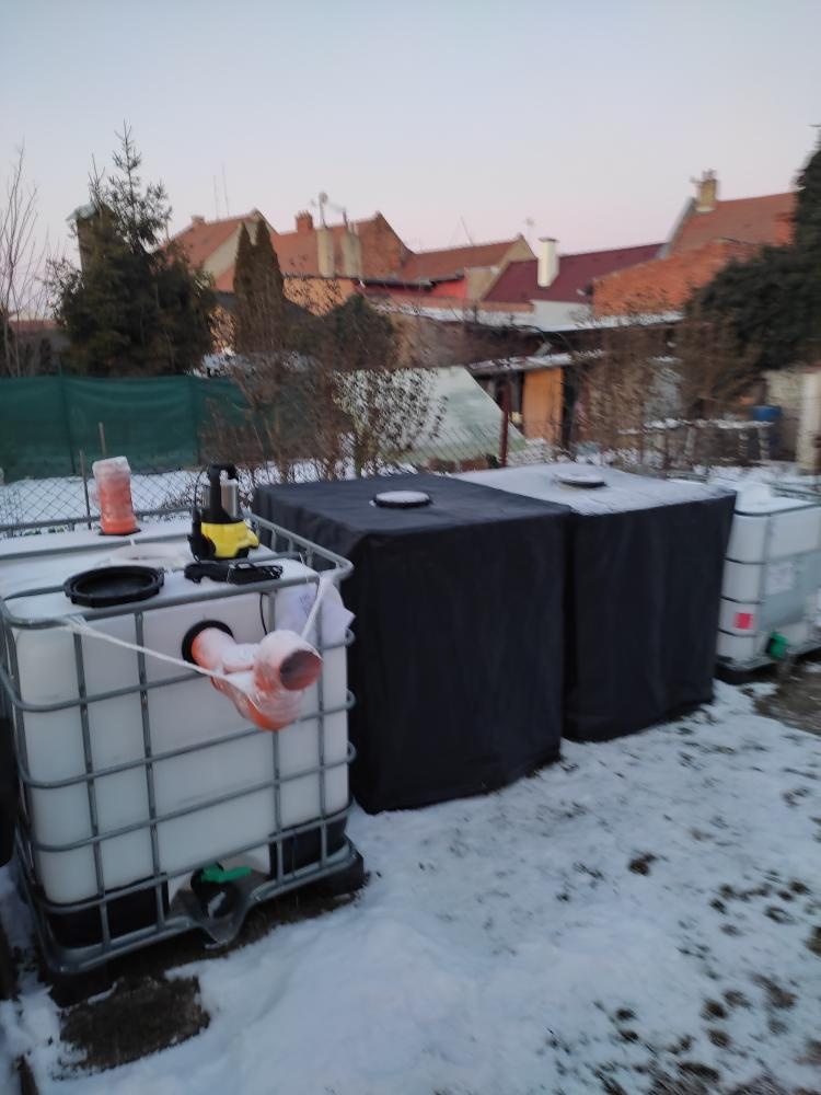 Obal na IBC KONTEJNER 1000l, cena 400.-Kč, PROSTĚJOV - 7