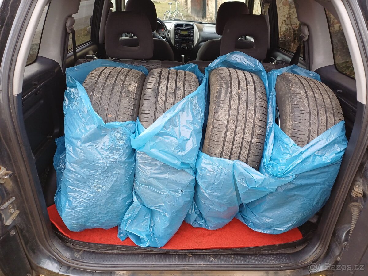 Toyota Rav 4 2.0D D4D - 7