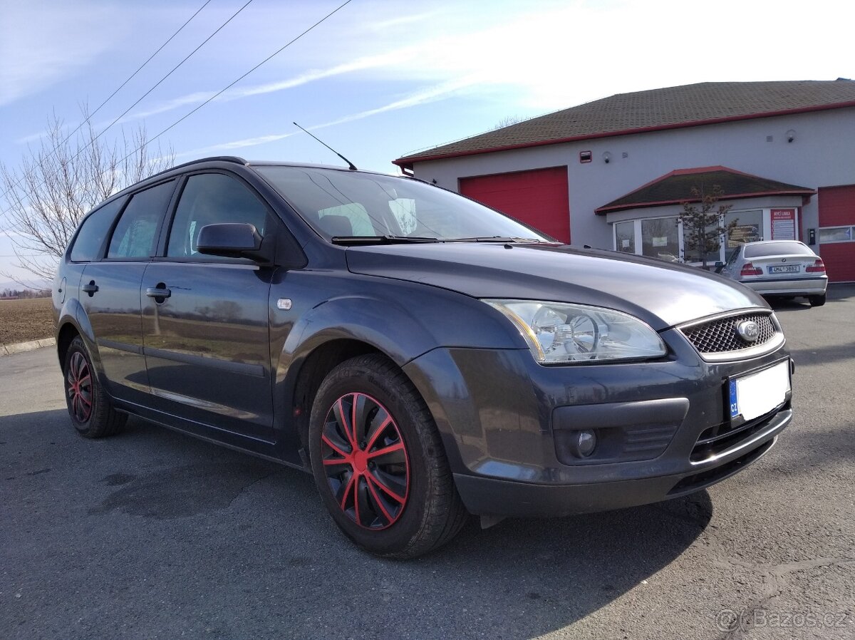 Ford Focus 1,6i-85kw-LPG,kombi - 7