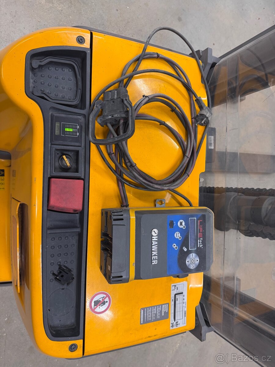 Elektrický VZV EJC B20 AKU - pouze 931 Mth. - 7