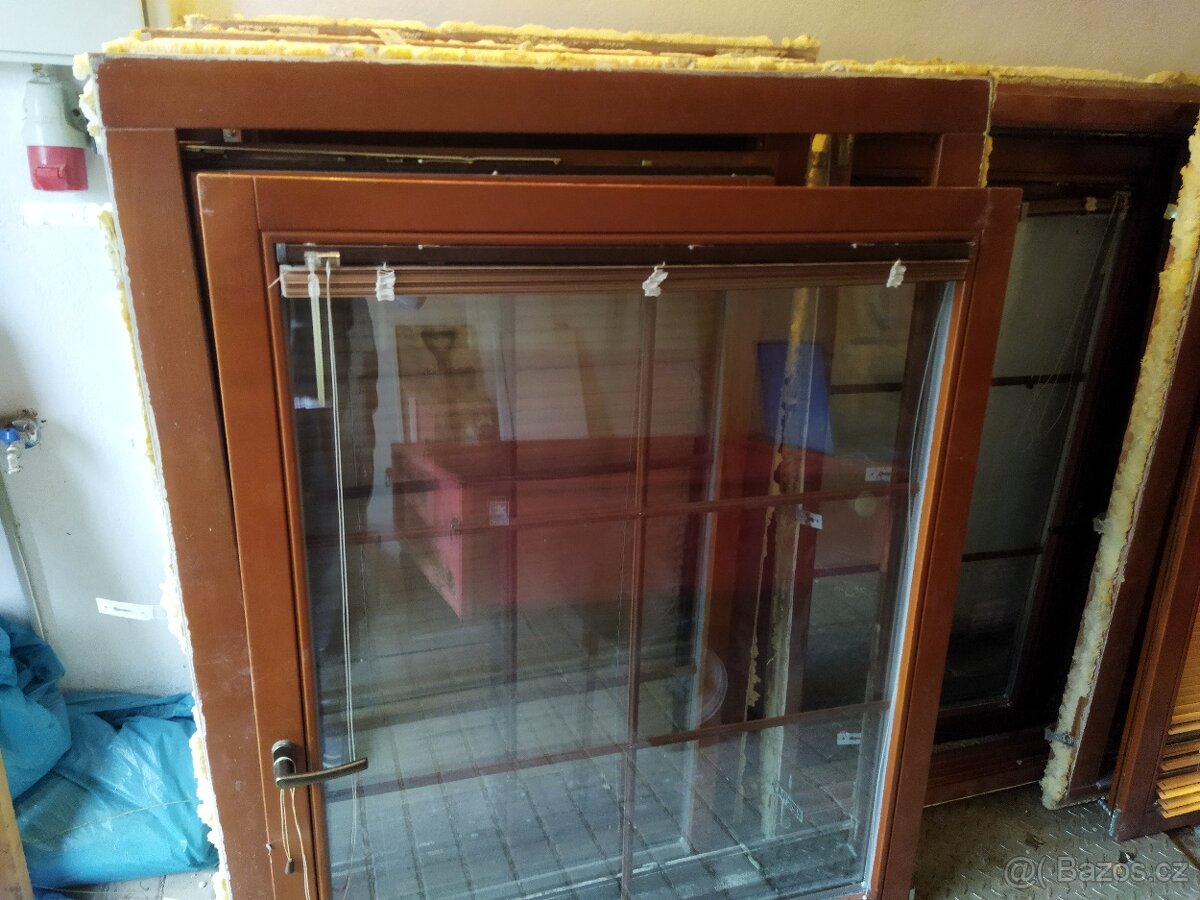 Dřevěná okna, dveře - 7