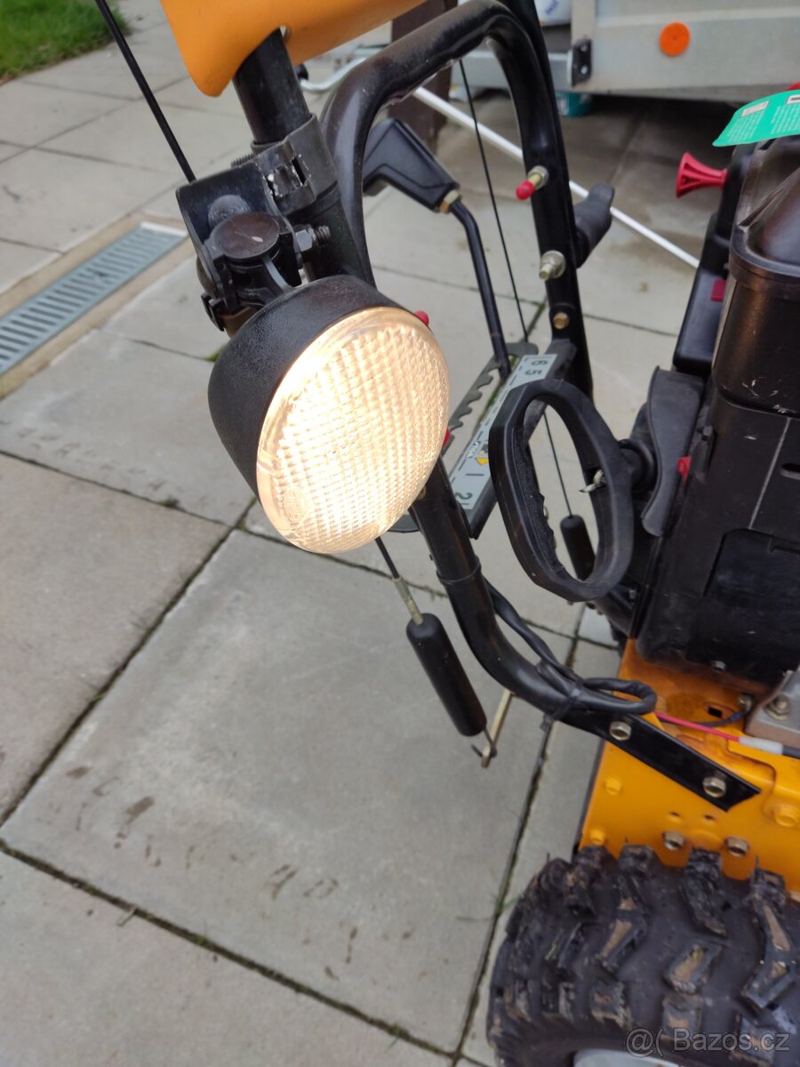 Sněžná fréza Stiga Snow Spark Duo Line nepoužívana - 7