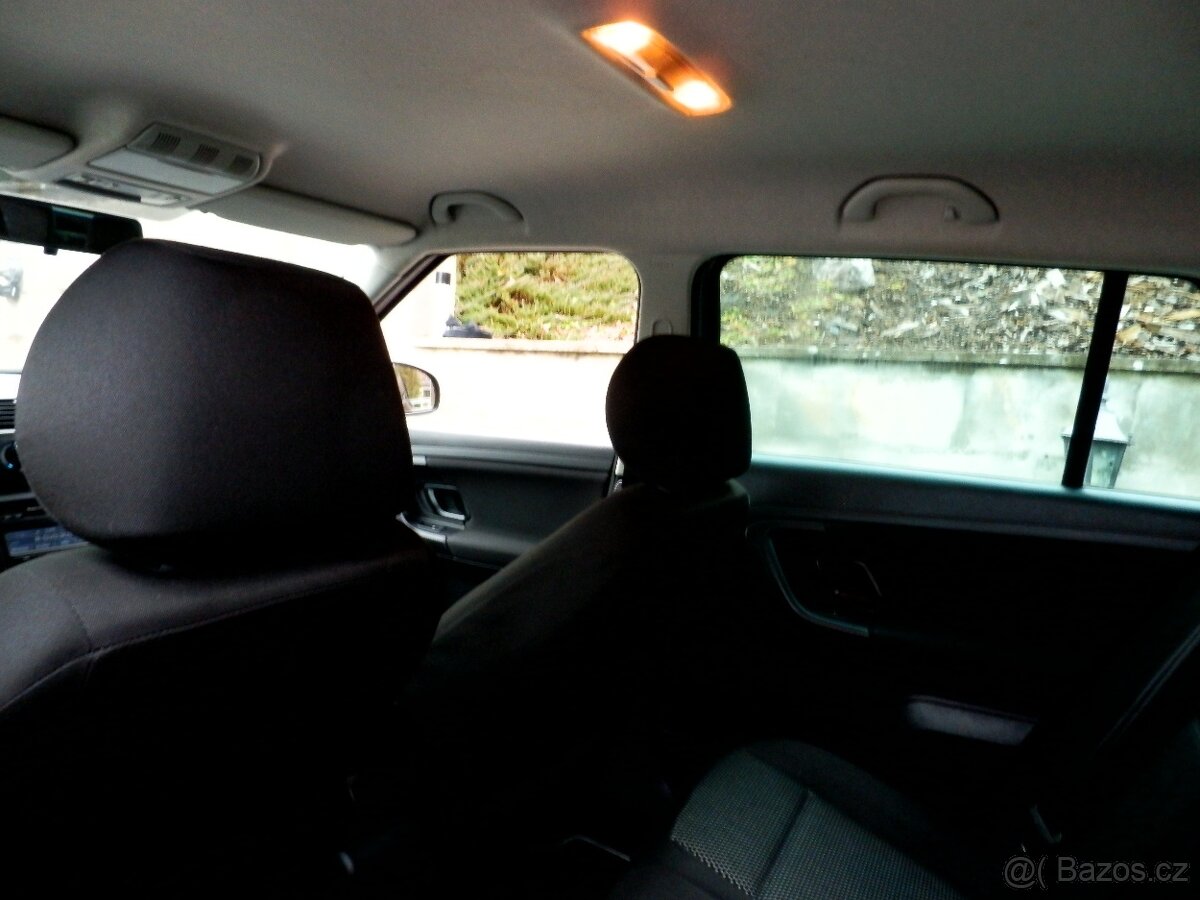 ŠKODA FABIA COMBI II SCOUT 1,6 TDi 77 KW TOP STAV 2014 - 7