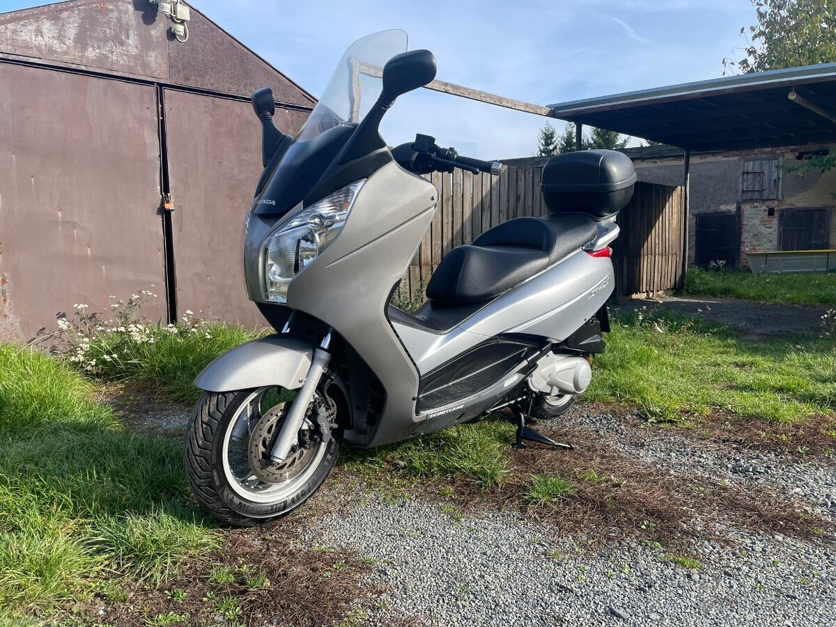 Honda S-wing 125 ABS - 7