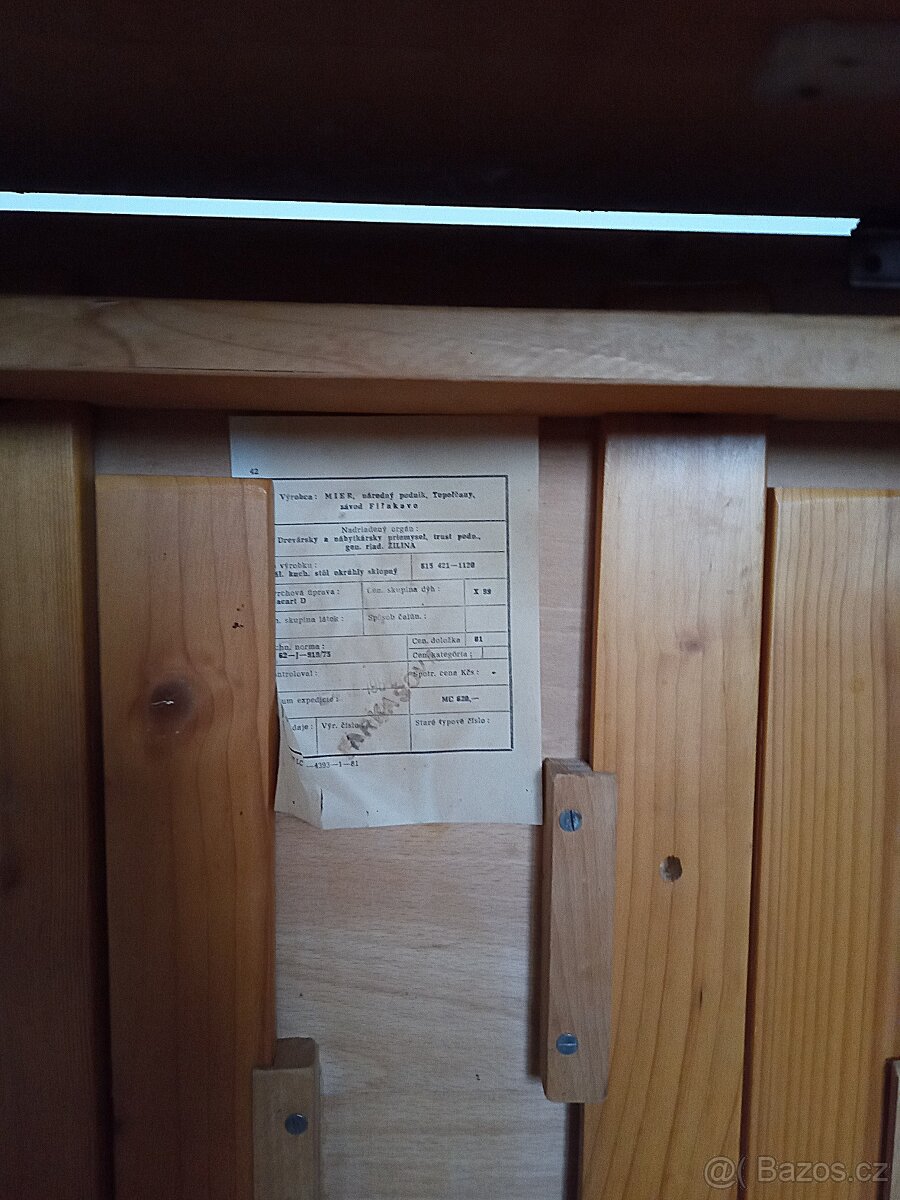 Jídelní stůl skládací - 7