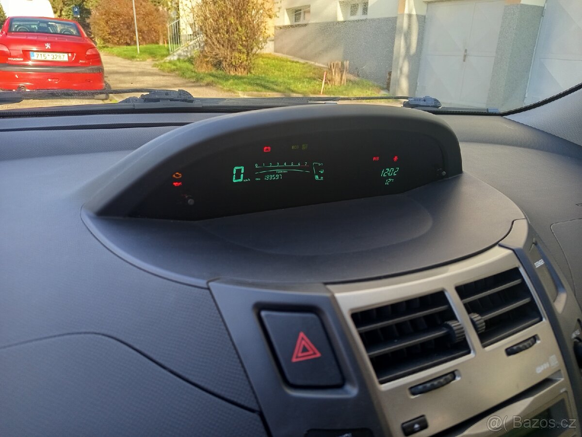 Toyota Yaris 1,3 - 7