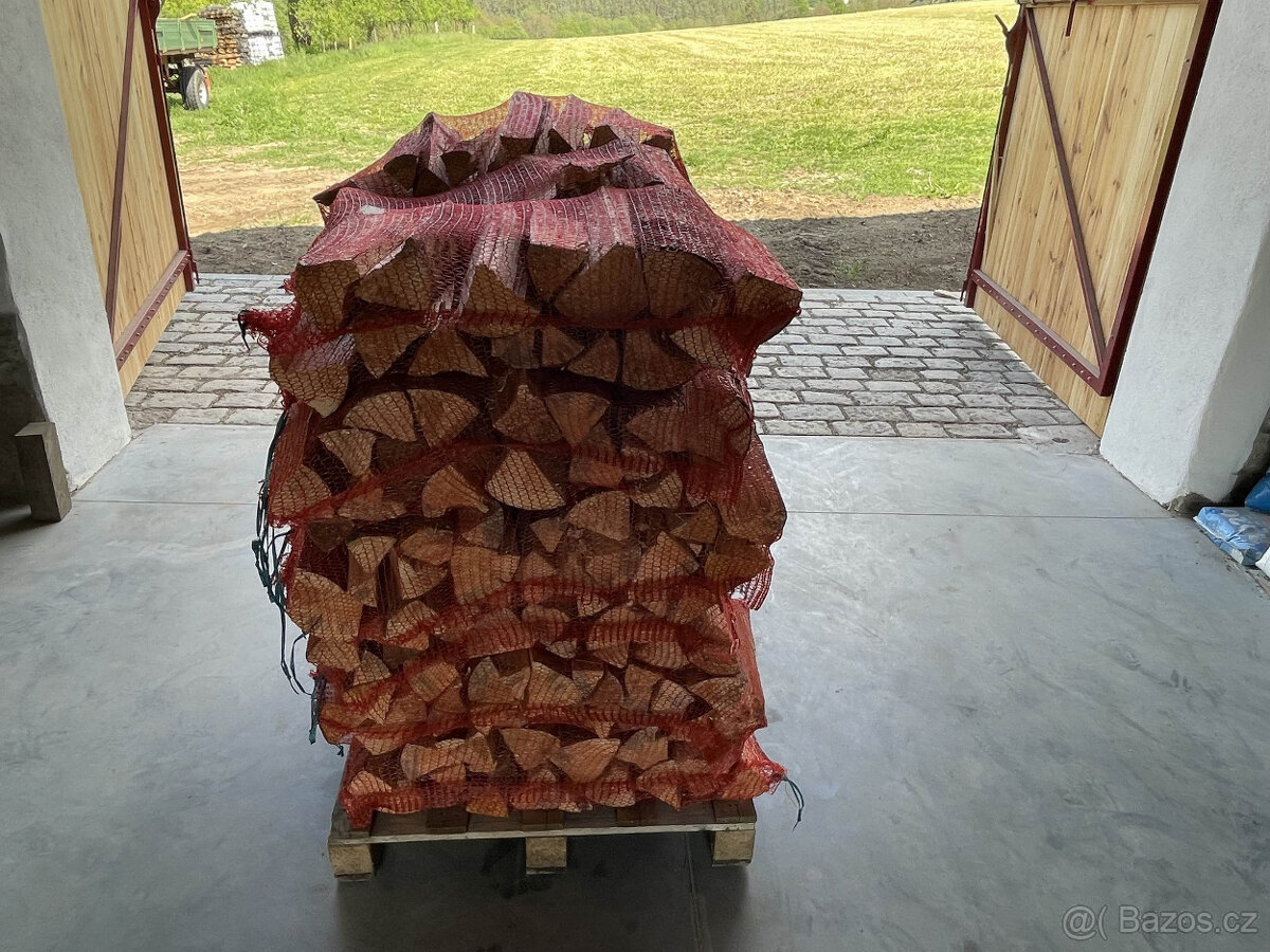 Suché palivové dřevo měkké, tvrdé olše jasan akát - 7