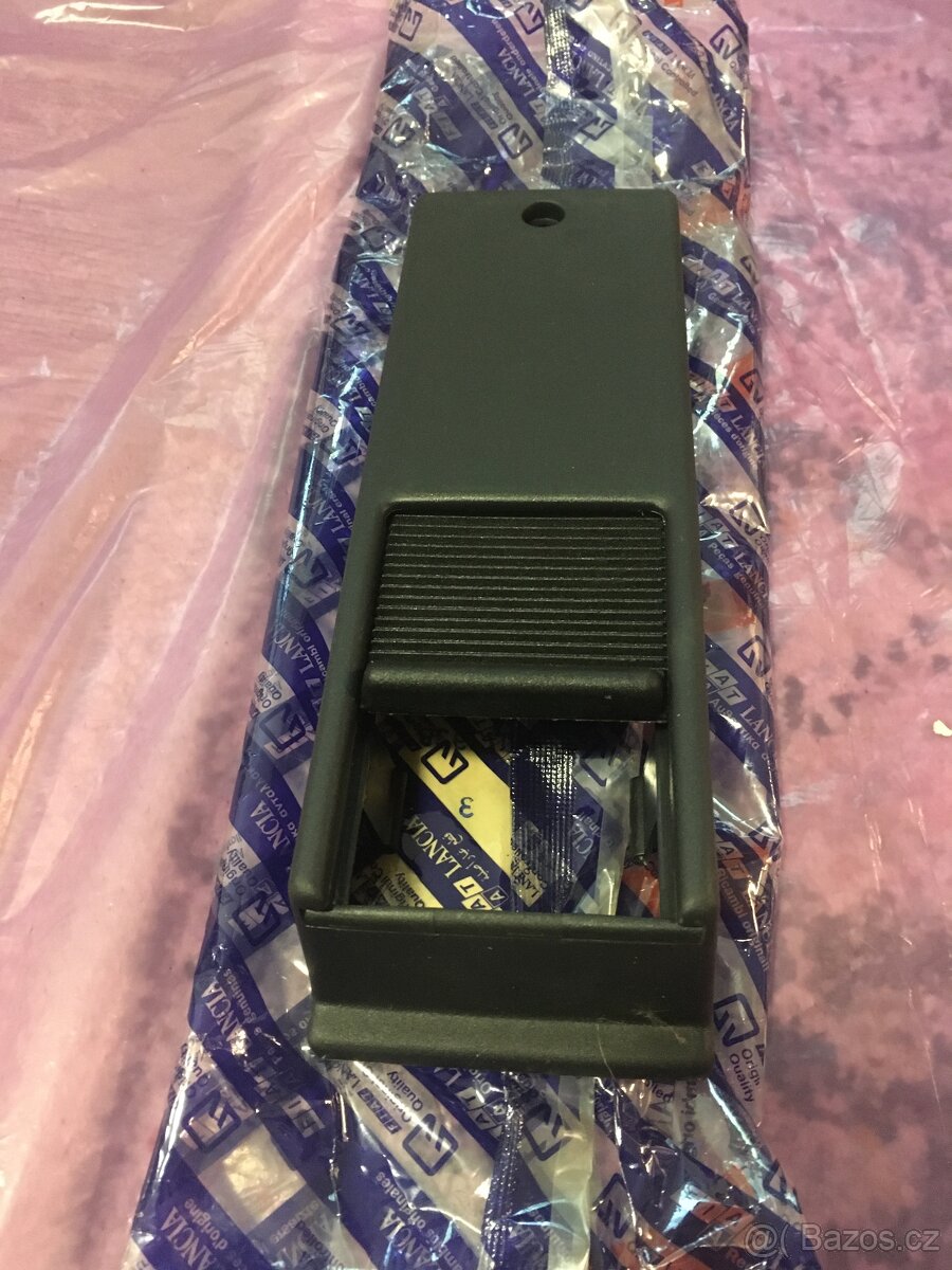 Prodám díly interiéru Fiat UNO, Fiorino - 7