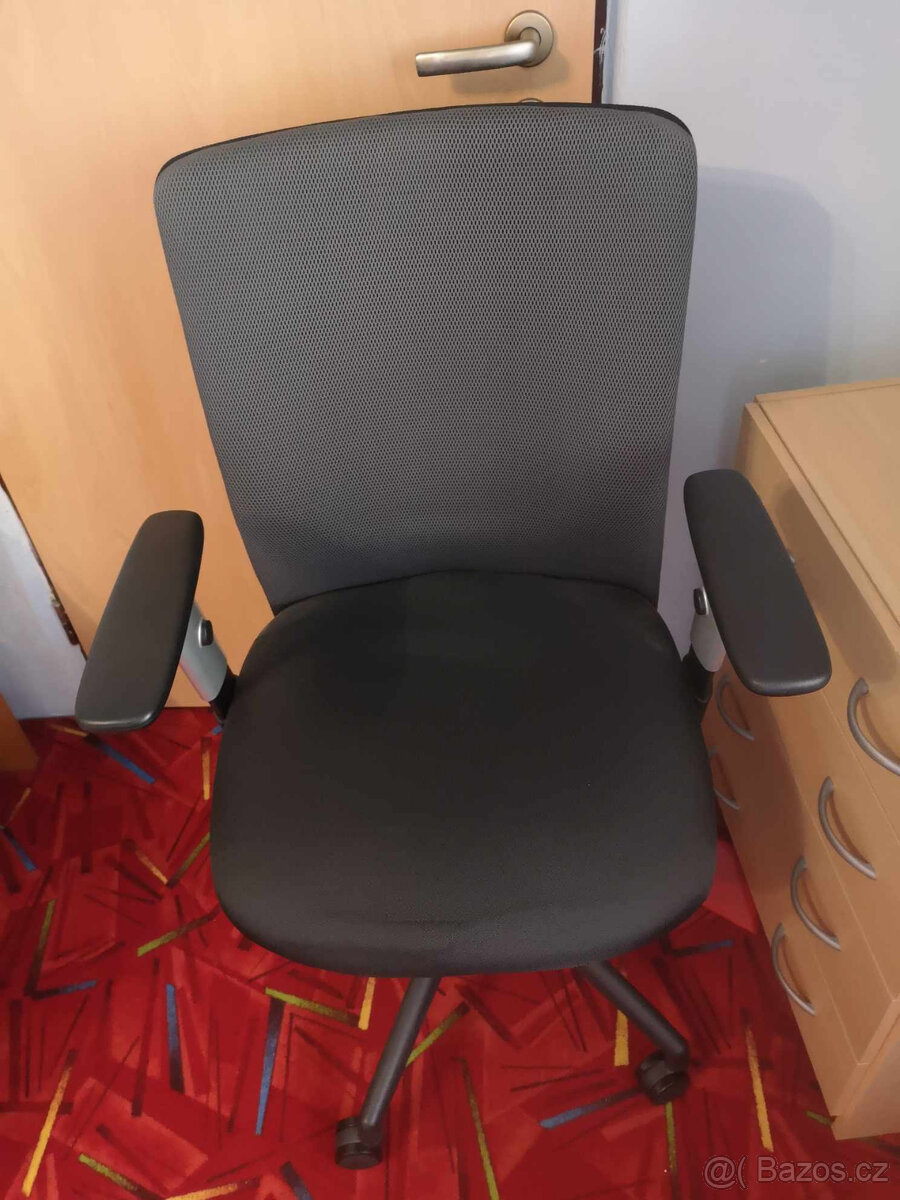 Kancelářské křeslo - 7